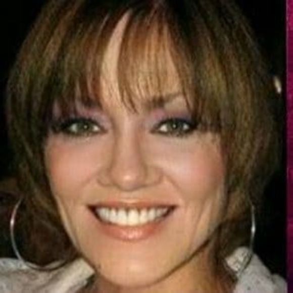 Meet your Posher, Jina - Picture 1 of 1